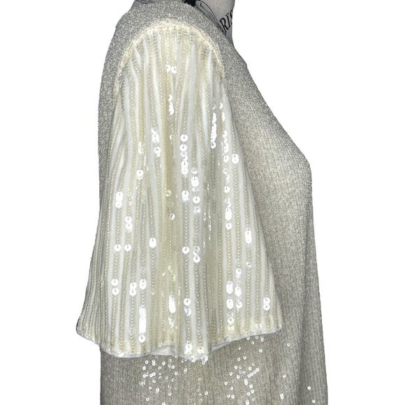 Cable & Gauge (L) Whisper Cream Sequin Sparkly Flutter Sleeve Back Keyhole Top - Picture 6 of 13